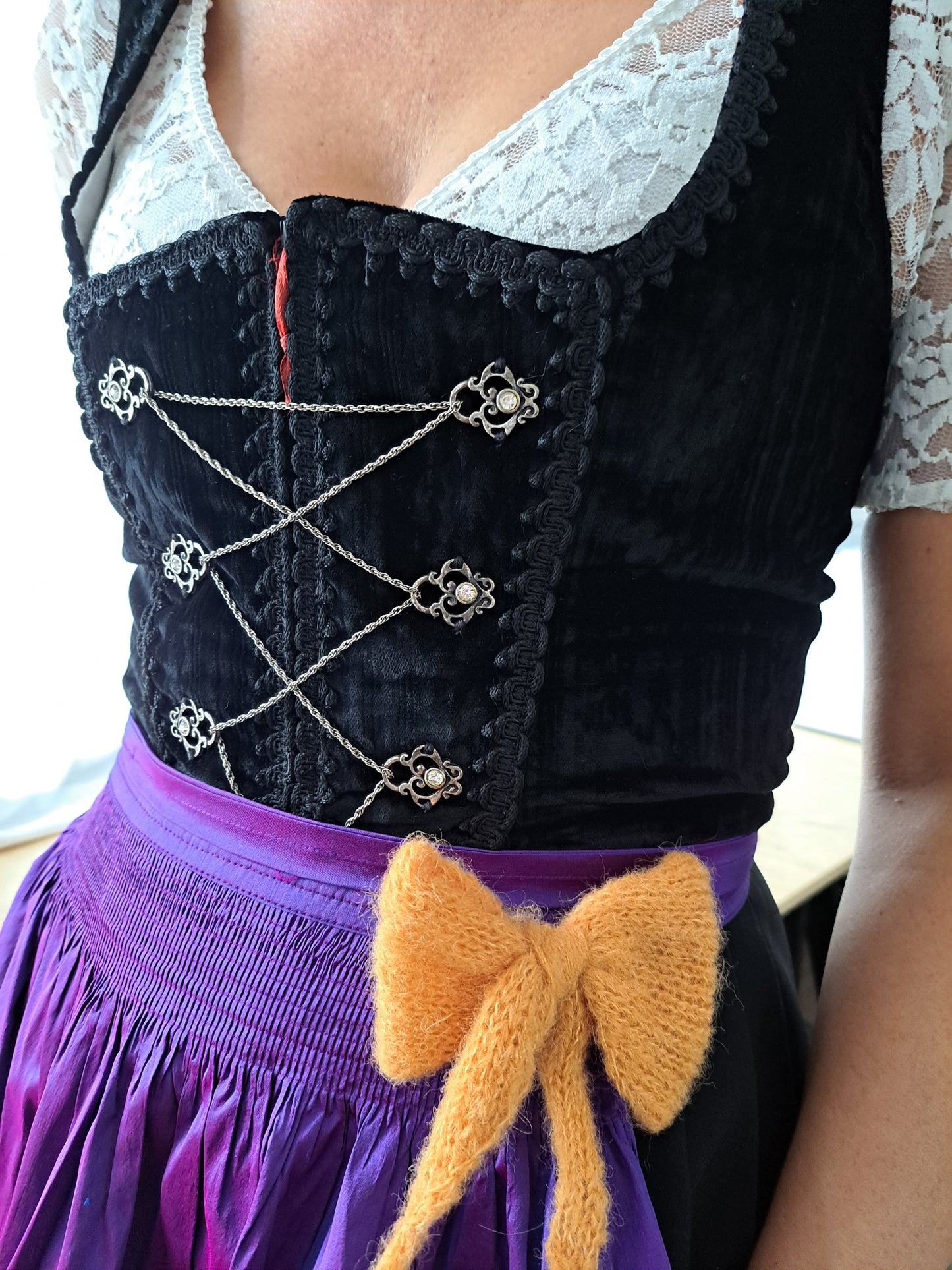 Dirndl Deko Schleife LISSI TRACHT